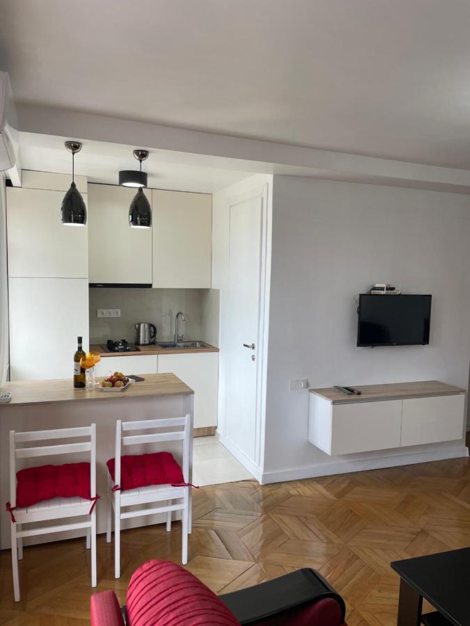 Apartment 2 Minutes From The Sea Батумі Екстер'єр фото